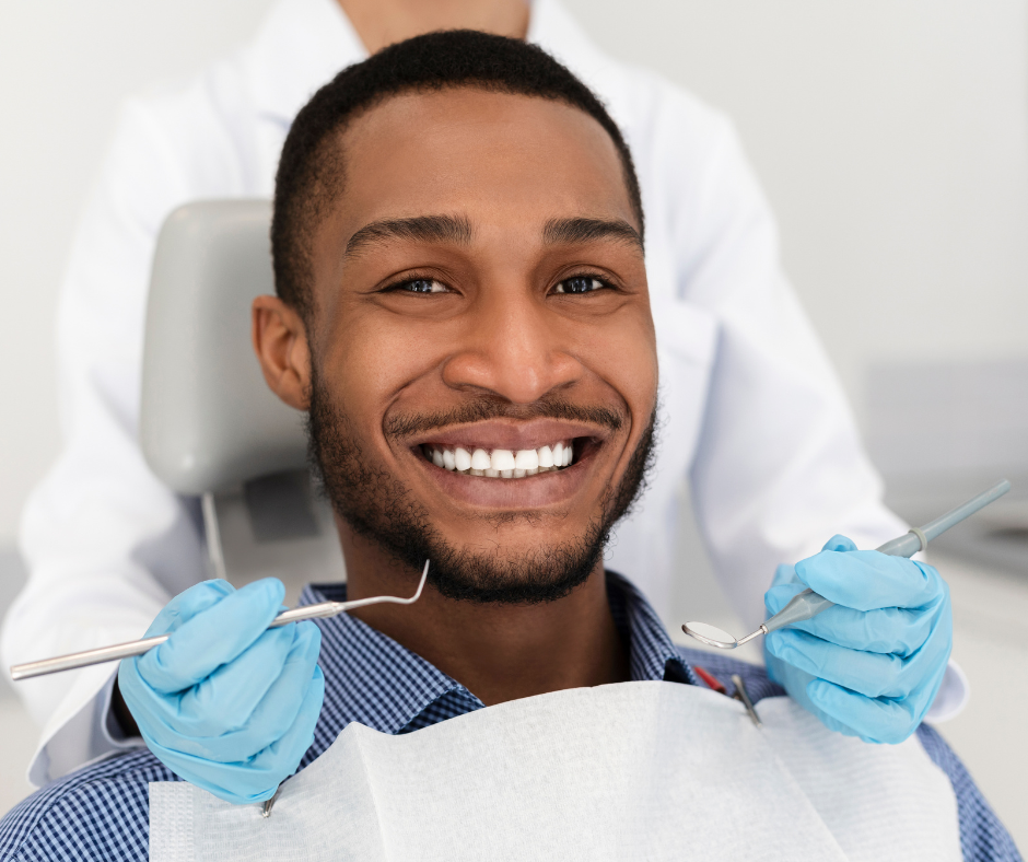 Como Conquistar um Sorriso Perfeito. Um sorriso bonito não só melhora a estética, mas também pode aumentar a confiança e a qualidade de vida.